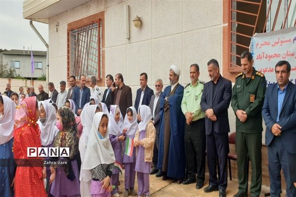 نواختن  زنگ استکبار ستیزی در محمودآباد