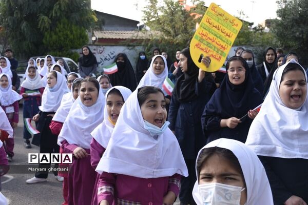 نواختن زنگ استکبار ستیزی در بهنمیر