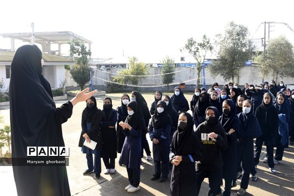 نواختن زنگ استکبار ستیزی در بهنمیر