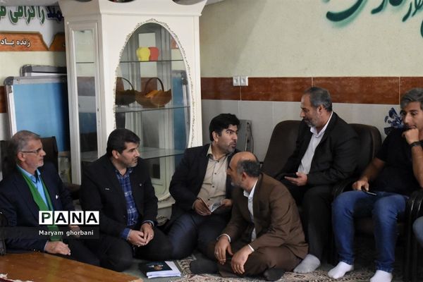 نواختن زنگ استکبار ستیزی در بهنمیر