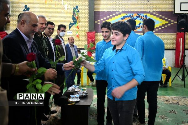 نواختن زنگ استکبار ستیزی در بوشهر
