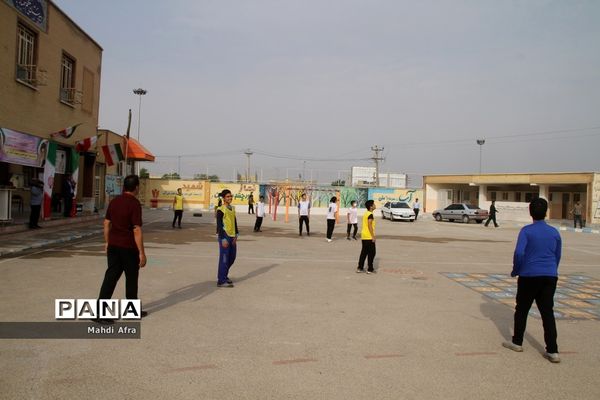 برگزاری مانور پدافند غیرعامل در دبیرستان شاهد امام جواد (ع) شهرستان بهبهان