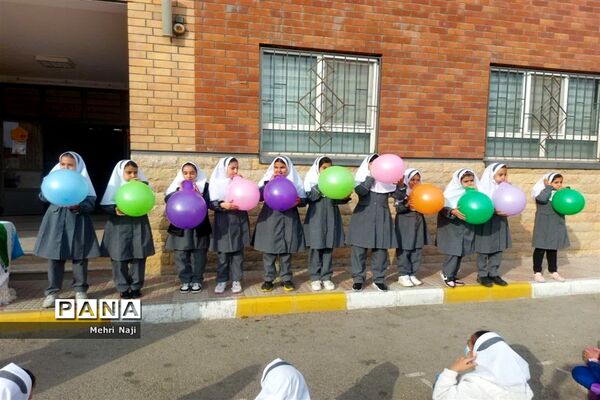 جشن روزدانش‌آموزدرآموزشگاه نشاط اسلامشهر