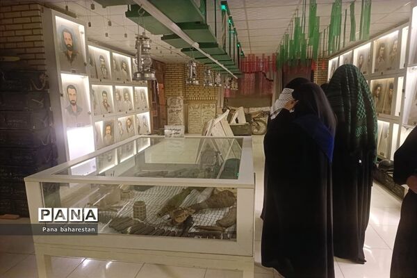 بازدید دانش‌آموزان مدارس ملارد از موزه دفاع مقدس