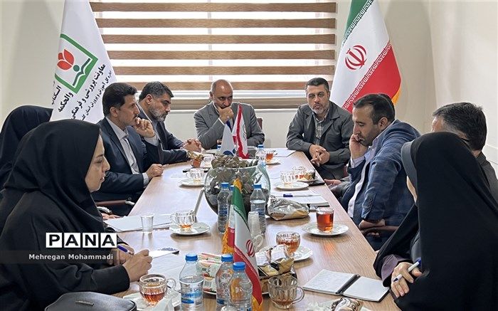 نشست تخصصی اعضای ائتلاف نماد در استان گلستان