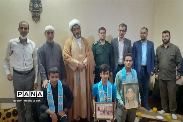 دیدار با خانواده شهدا در شادگان به مناسبت روز ۱۳ آبان