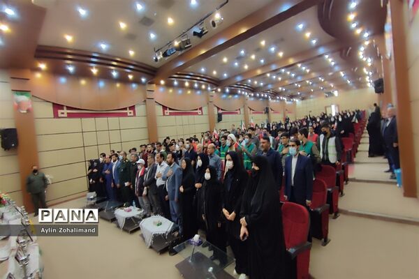 گردهمایی فرماندهان و شورای واحد های بسیج مدارس در شهرستان رباط کریم