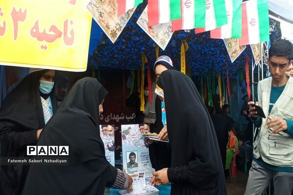 برپایی موکب سازمان دانش‌آموزی ناحیه ۳ در حرم مطهر شاهچراغ (ع)