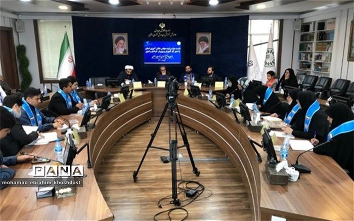 نشست هیئت رئیسه مجلس دانش‌آموزی استان با مدیر کل آموزش و پرورش خراسان‌رضوی/ فیلم