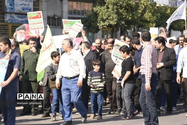 راهپیمایی روز دانش‌آموز در بهنمیر