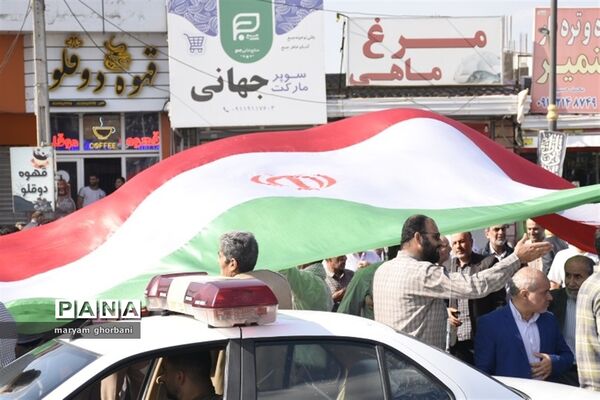 راهپیمایی روز دانش‌آموز در بهنمیر