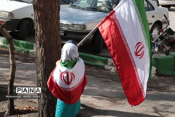 حضور با شکوه مردم آباده در راهپیمایی 13 آبان