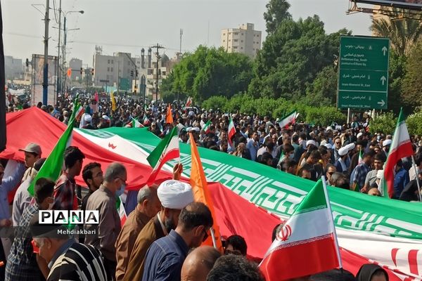 اهوازی‌ها در راهپیمایی ۱۳ آبان حماسه آفریدند