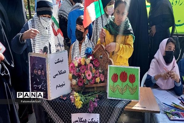 حضور پرشور دانش‌آموزان شهرستان اقلید در راهپیمایی روز عزت آفرینی