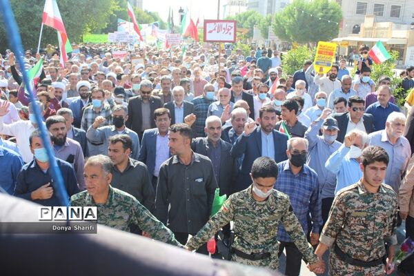 راهپیمایی یوم الله 13 آبان در بوشهر
