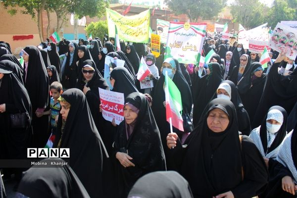 راهپیمایی یو‌م‌الله 13 ابان در بوشهر -2