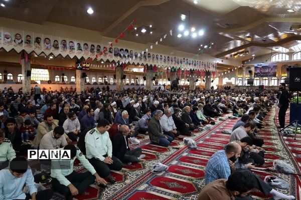 اقامه نماز جمعه در ساری