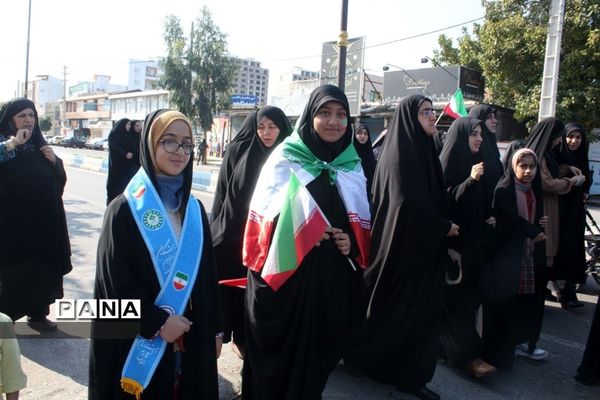 راهپیمایی 13 آبان در محمود آباد