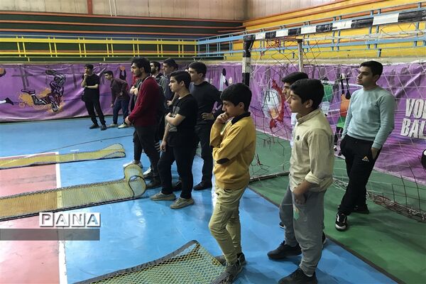 اجرای بازی‌های تشکیلاتی پیشتازان به‌مناسبت روز دانش‌آموز