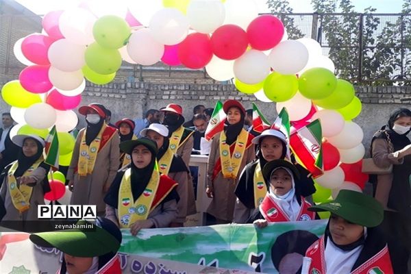 حماسه دانش‌آموزان ولایی بخش قلعه نو در روز دانش‌آموز