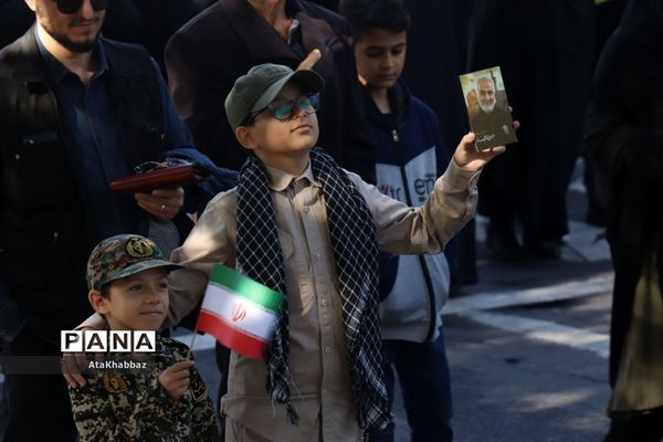 حماسه ۱۳ آبان در تبریز