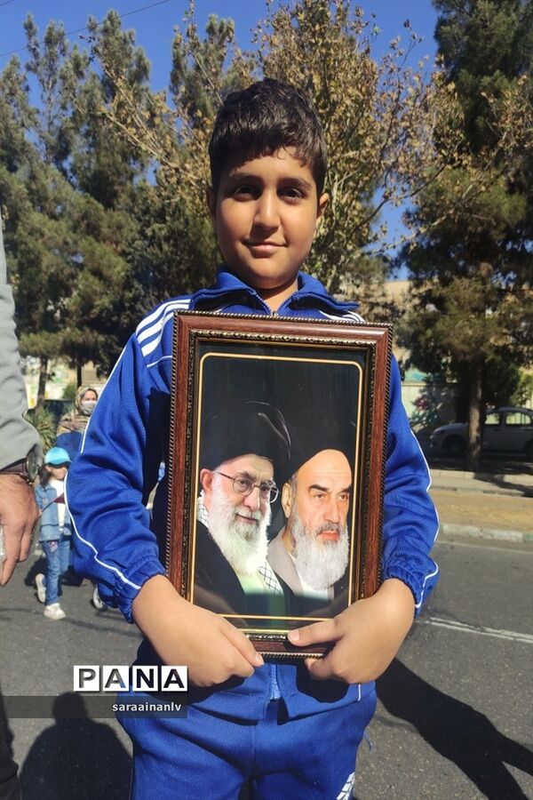 راهپیمایی 13 آبان در قزوین-2