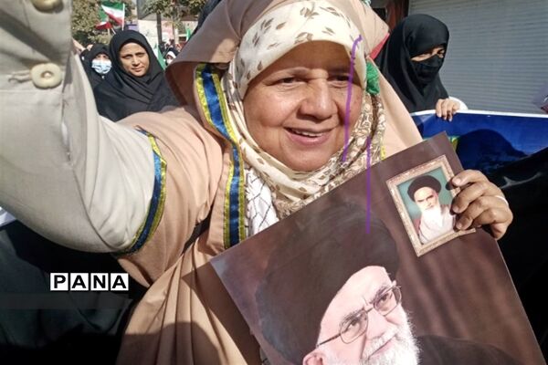 برگزاری راهپیمایی باشکوه و تاریخی ۱۳ آبان در ورامین