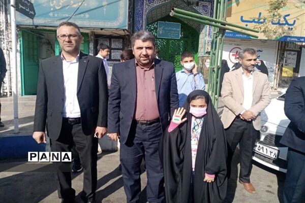 برگزاری راهپیمایی باشکوه و تاریخی ۱۳ آبان در ورامین