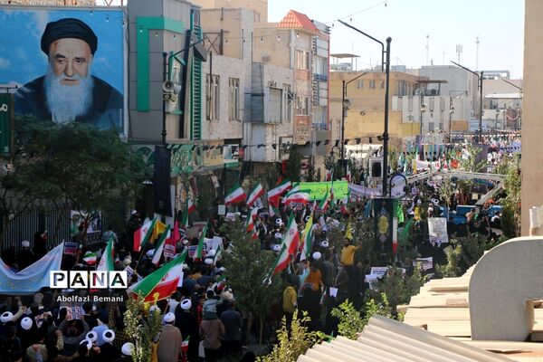 مراسم راهپیمایی 13 آبان در قم -2