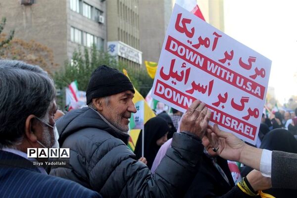 اجتماع بزرگ و سراسری ۱۳ آبان در خیابان طالقانی