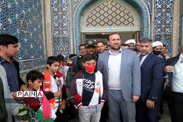 راهپیمایی 13 آبا‌ن در شهرستان ورزنه