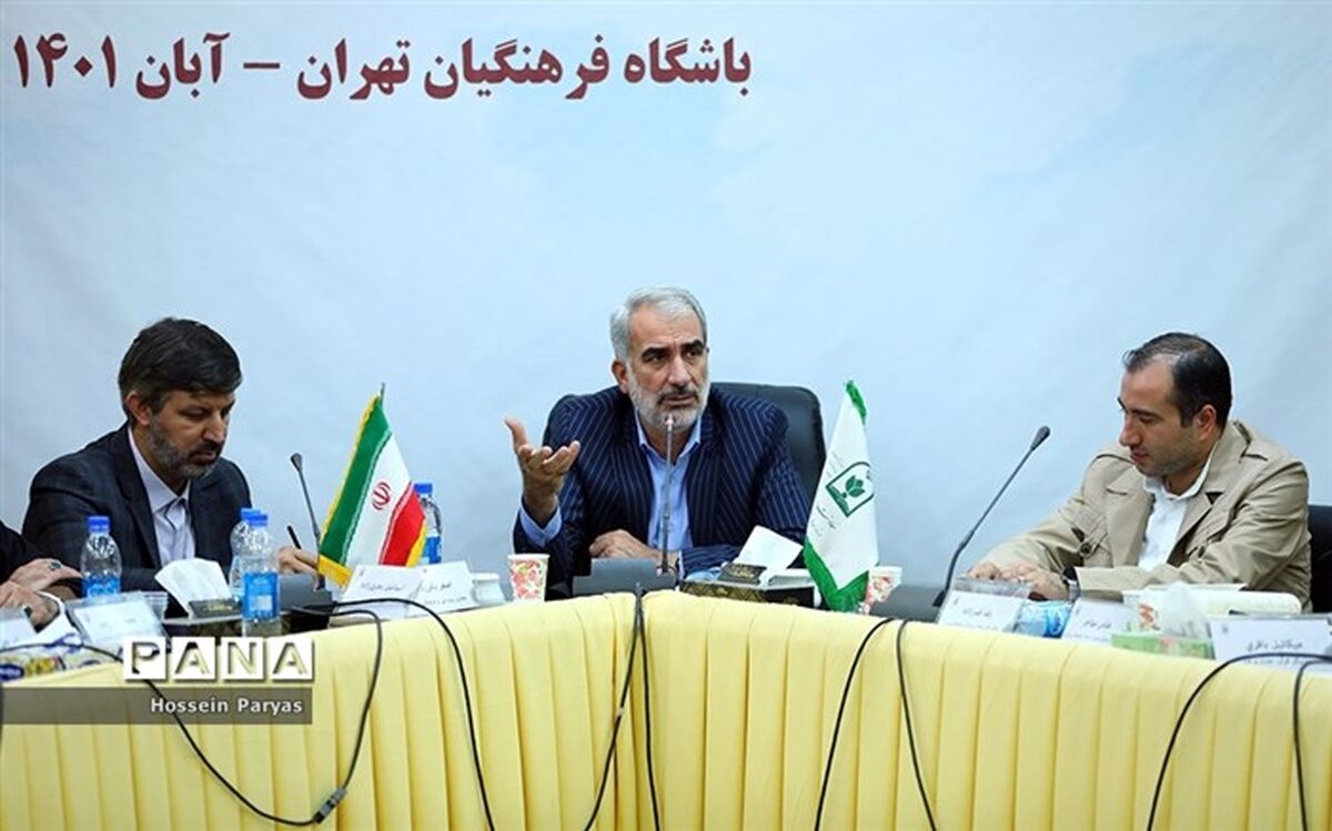 نیروهای پرورشی انقلابی با وجود کمبودها و چالش‌ها می‌توانند امر مهم تربیت را پیش ببرند