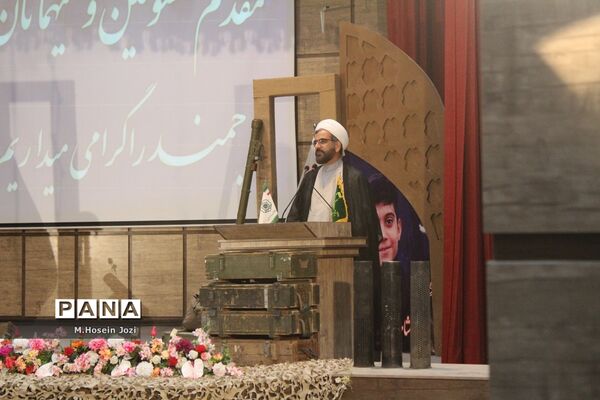 یادواره یک‌هزار شهید دانش‌آموز و فرهنگی درقم