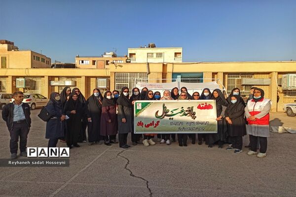 ‌کارگاه آموزشی امداد و کمک‌های اولیه ویژه مربیان پیشتاز سازمان دانش‌آموزی ناحیه ۳