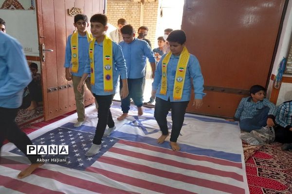 راهپیمایی 13 آبان در کاکی