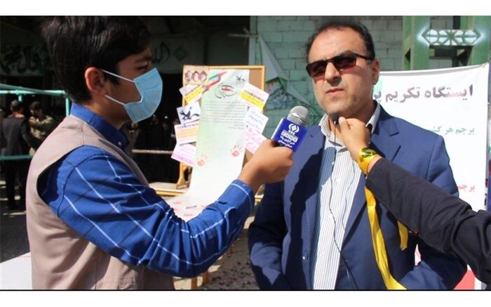 دانش‌آموزان باید هویت مبارزه با استکبار جهانی را همواره زنده نگه دارند‌/ فیلم