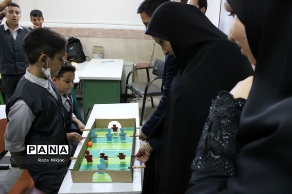 روز بازی و هیجان در مدرسه معلم ناحیه یک بهارستان