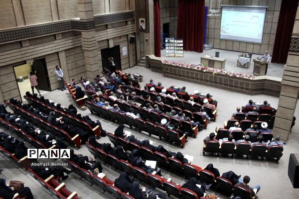 سومین دوره تربیت معلم راوی در قم