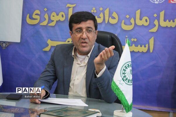 جلسه نمایندگان مجلس دانش‌آموزی استان بوشهر با مدیر سازمان دانش‌آموزی