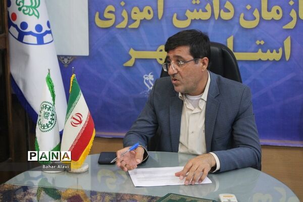 جلسه نمایندگان مجلس دانش‌آموزی استان بوشهر با مدیر سازمان دانش‌آموزی
