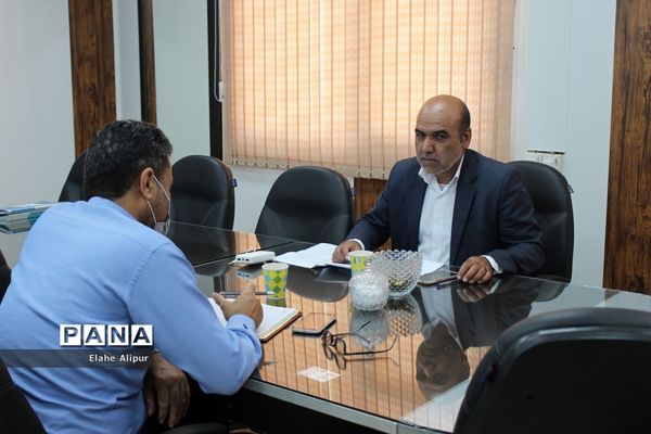 نشست مجازی معاونت آموزش ابتدایی آموزش و پرورش استان بوشهر با  شهرستان‌ها و مناطق استان