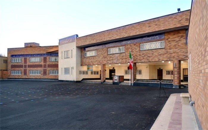 افتتاح مدرسه ۱۰ کلاسه در ارومیه