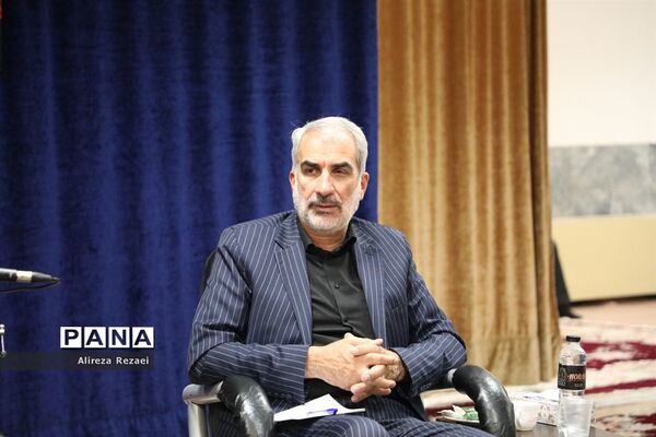 دیدار وزیر آموزش و پرورش با علما و مراجع در قم