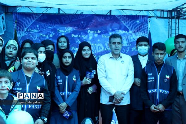 حضور پُرشور دانش‌آموز خبرنگاران کرمانشاهی در 13 آبان