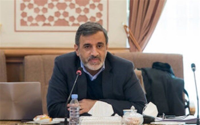 تاکید معاون وزیر راه و شهرسازی بر کاهش هزینه‌های غیر ساختمانی