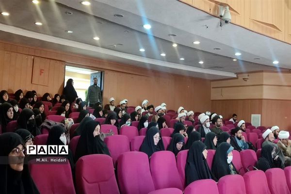 تقدیر از برگزیدگان جشنواره ایران قوی و قداست پرچم