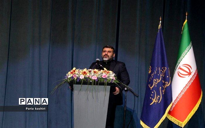وزیر ارشاد: انقلاب اسلامی و مکتب امام خمینی تکامل‌بخش جنبش‌های اسلامی اصیل است