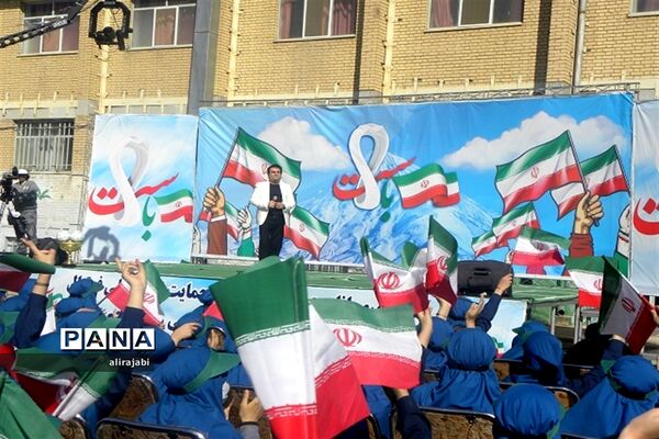 برنامه تلویزیونی «پرچم بالاست» در منطقه کهریزک