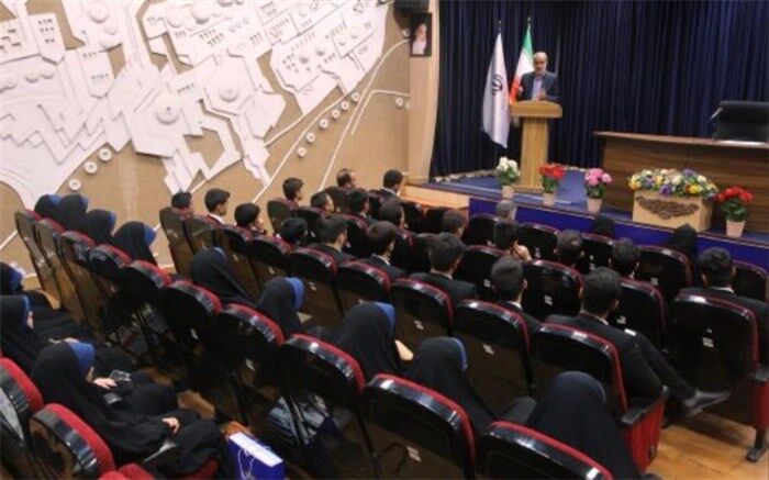 نسل جدید آماده پذیرش مسئولیت‌های اجتماعی است