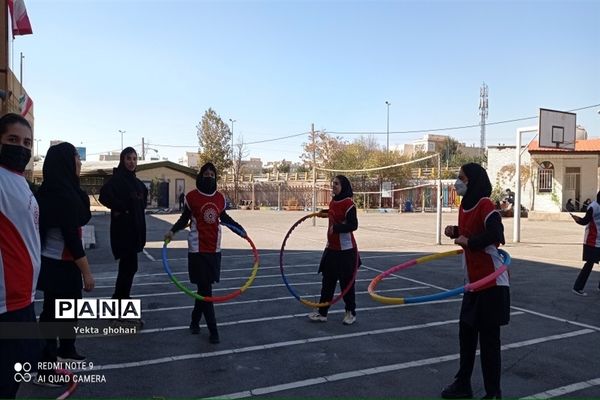 المپیاد دانش‌آموزی در هنرستان معصومیه منطقه ۱۳